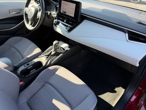 Used 2024 Toyota Corolla SE image 19