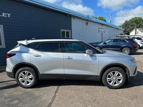 Used 2021 Chevrolet Blazer LT image 3