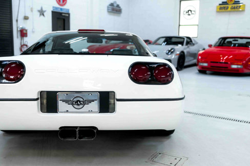 Used 1987 Chevrolet Corvette Coupe image 49