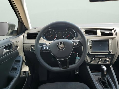 Used 2016 Volkswagen Jetta S image 24