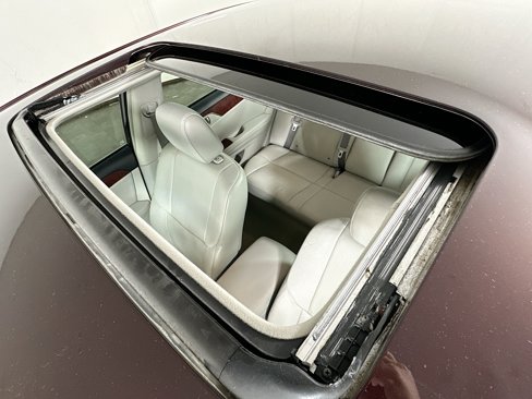 Used 2011 Toyota Avalon Limited image 20