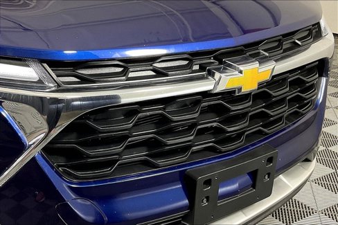Used 2024 Chevrolet Trax LT image 38