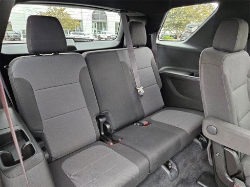 Used 2022 Chevrolet Traverse LT image 35