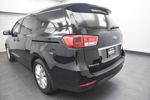 Used 2017 Kia Sedona EX image 5