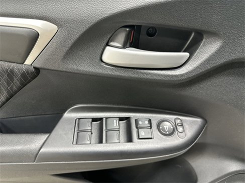 Used 2020 Honda Fit EX image 17
