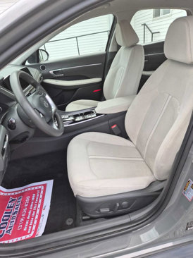 Used 2023 Hyundai Sonata SEL image 11