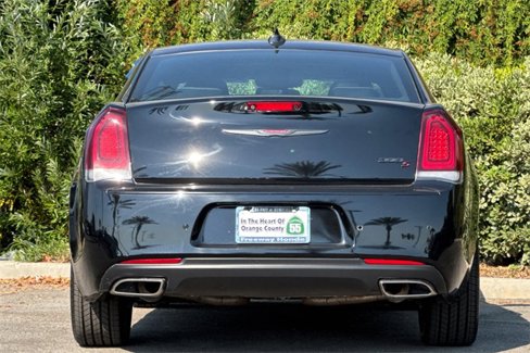 Used 2022 Chrysler 300 S image 5