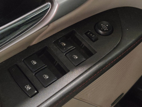 Used 2014 GMC Terrain SLT image 27