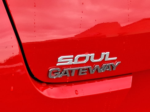 Used 2024 Kia Soul S image 29