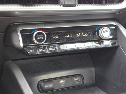 Used 2023 Kia K5 GT-Line image 25