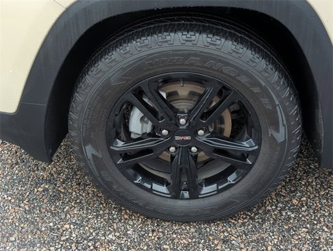 Certified 2022 GMC Terrain AT4 w/ Infotainment Package II image 33
