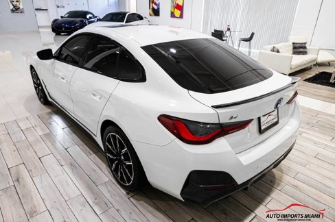 Used 2022 BMW i4 eDrive40 w/ M Sport Package image 20
