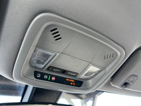Used 2022 Chevrolet Malibu LT image 21