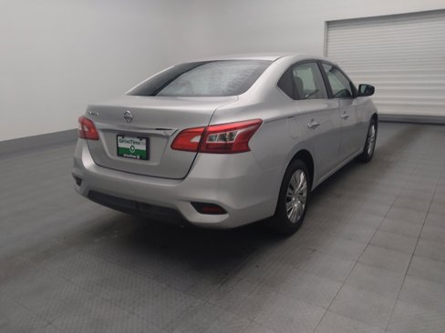 Used 2017 Nissan Sentra S image 9