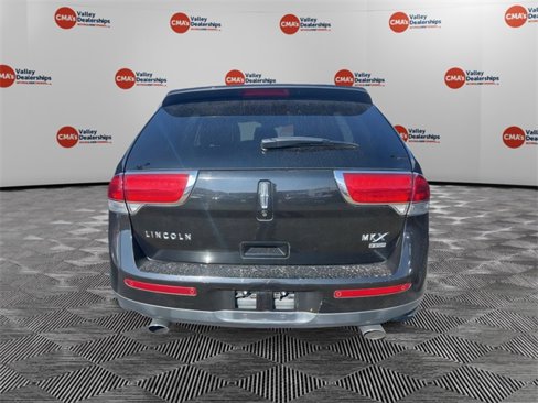 Used 2013 Lincoln MKX AWD image 3
