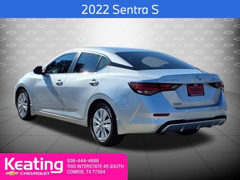 Used 2022 Nissan Sentra S image 2