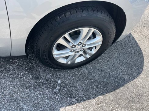 Used 2021 Buick Enclave Essence w/ Sound and Sites Package image 32