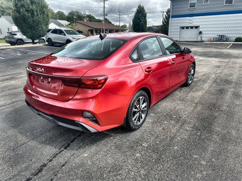 Used 2022 Kia Forte LXS image 8