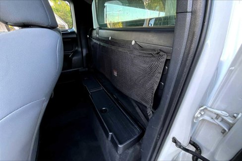 Used 2017 Toyota Tacoma SR image 20