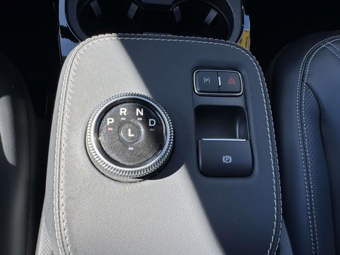 Used 2021 Ford Mustang Mach-E Premium image 25