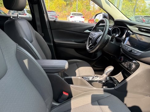 Certified 2022 Buick Encore GX Preferred w/ Cold Weather Comfort Package image 14