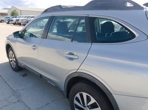 Used 2020 Subaru Outback image 7