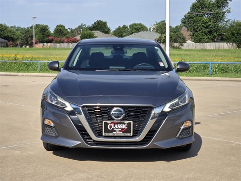 Used 2022 Nissan Altima 2.5 SV image 2
