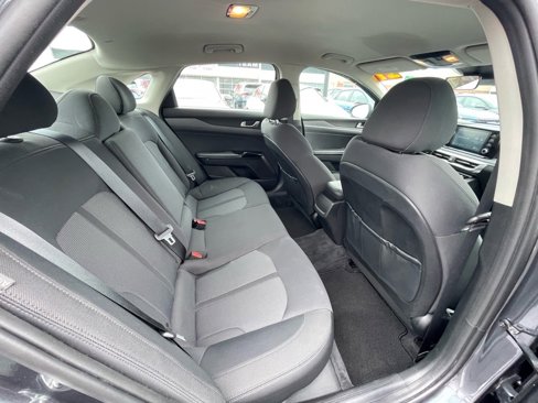 Used 2021 Kia K5 LXS image 10