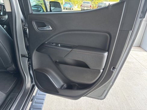 Used 2021 GMC Canyon AT4 image 29