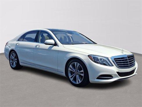 Used 2017 Mercedes-Benz S 550 4MATIC Sedan image 3
