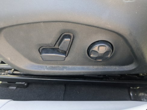 Used 2019 Jeep Compass Limited image 19