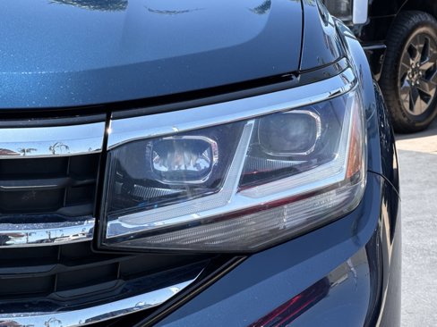 Used 2021 Volkswagen Atlas SE w/ Panoramic Sunroof Package image 6
