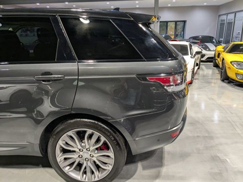 Used 2016 Land Rover Range Rover Sport Supercharged image 6
