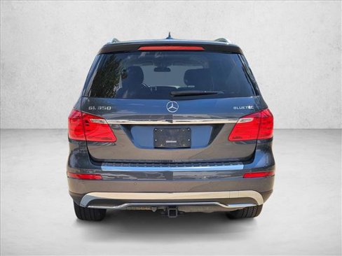 Used 2015 Mercedes-Benz GL 320 BlueTEC 4MATIC image 6