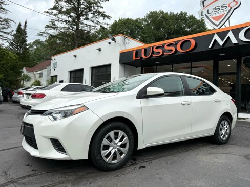 Used 2016 Toyota Corolla LE image 3