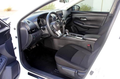 Used 2024 Nissan Sentra SV image 9