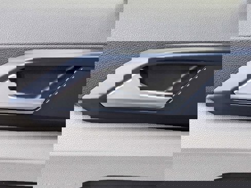 New 2024 Volkswagen Taos SE image 25