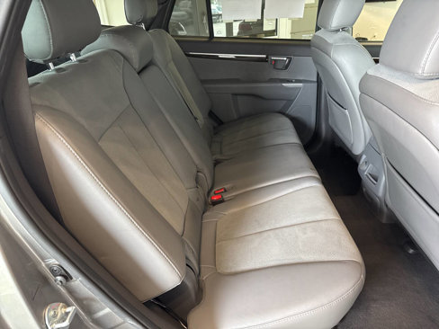Used 2012 Hyundai Santa Fe SE image 30