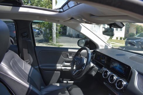 Used 2021 Mercedes-Benz GLA 250 4MATIC image 20