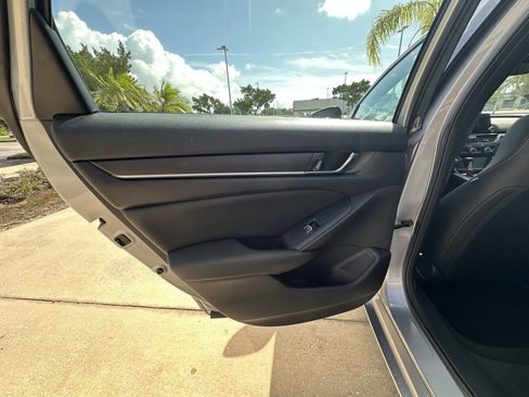 Used 2020 Honda Accord Sport image 25