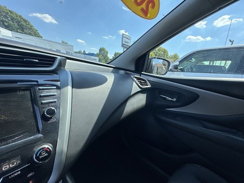 Used 2019 Nissan Murano S w/ Cargo Package image 26