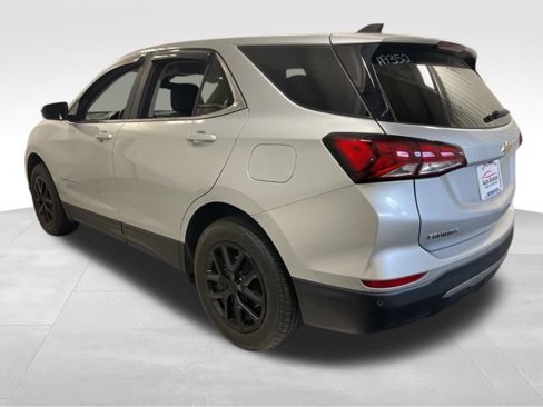Used 2022 Chevrolet Equinox LT image 4