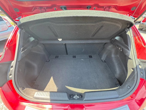 Used 2013 Hyundai Elantra GT w/ Touch & Go Pkg image 20