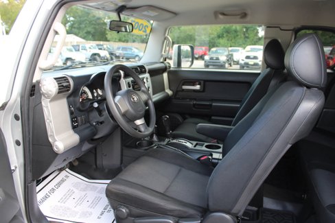Used 2007 Toyota FJ Cruiser 4WD image 16