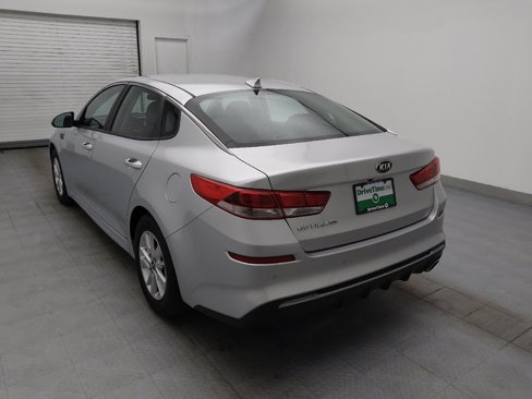 Used 2019 Kia Optima LX image 5