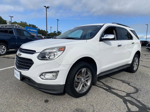 Used 2016 Chevrolet Equinox LTZ w/ Enhanced Convenience Package image 3