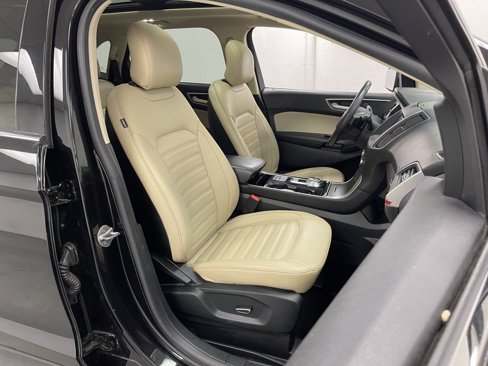 Used 2019 Ford Edge SEL w/ Equipment Group 201A image 11