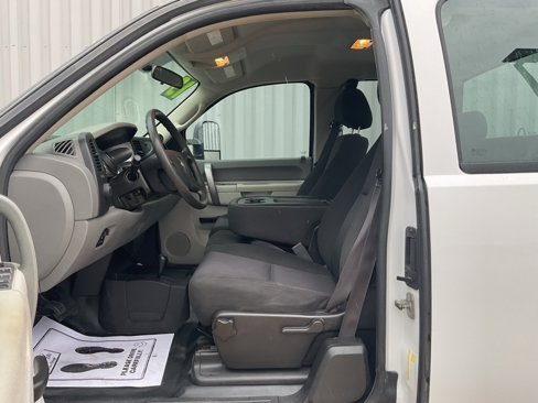 Used 2013 Chevrolet Silverado 2500 W/T image 10