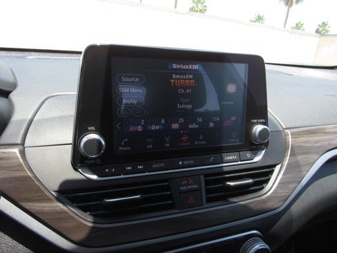 Used 2023 Nissan Altima 2.5 SV image 14