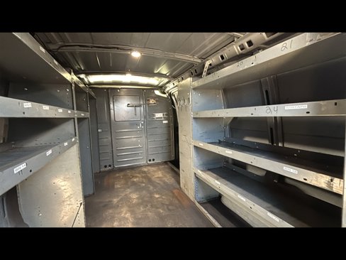 Used 2017 GMC Savana 2500 image 23